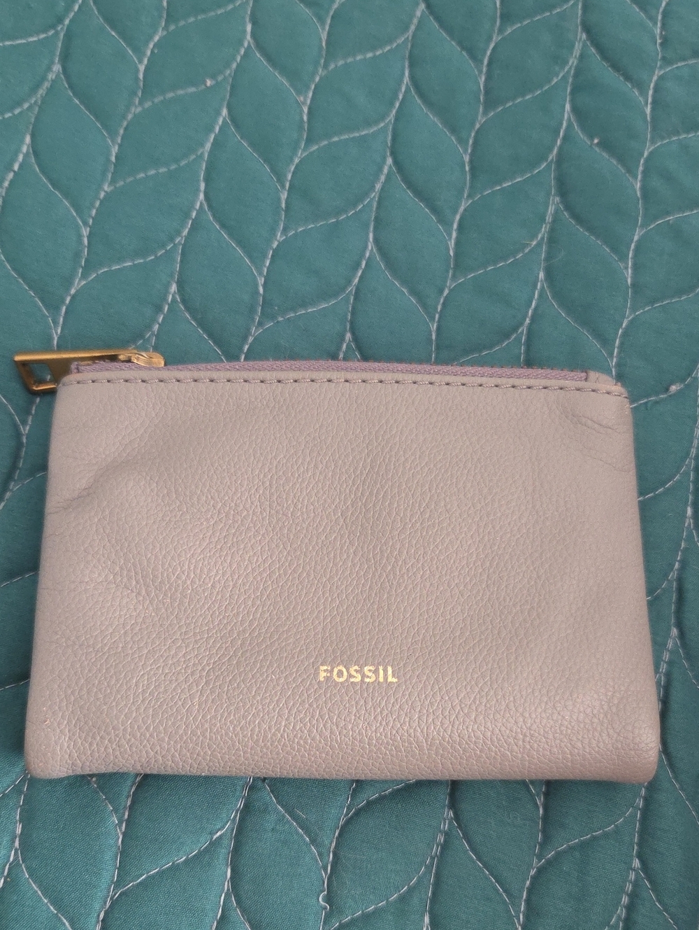 Fossil Women's Grey Leather Zip Wallet